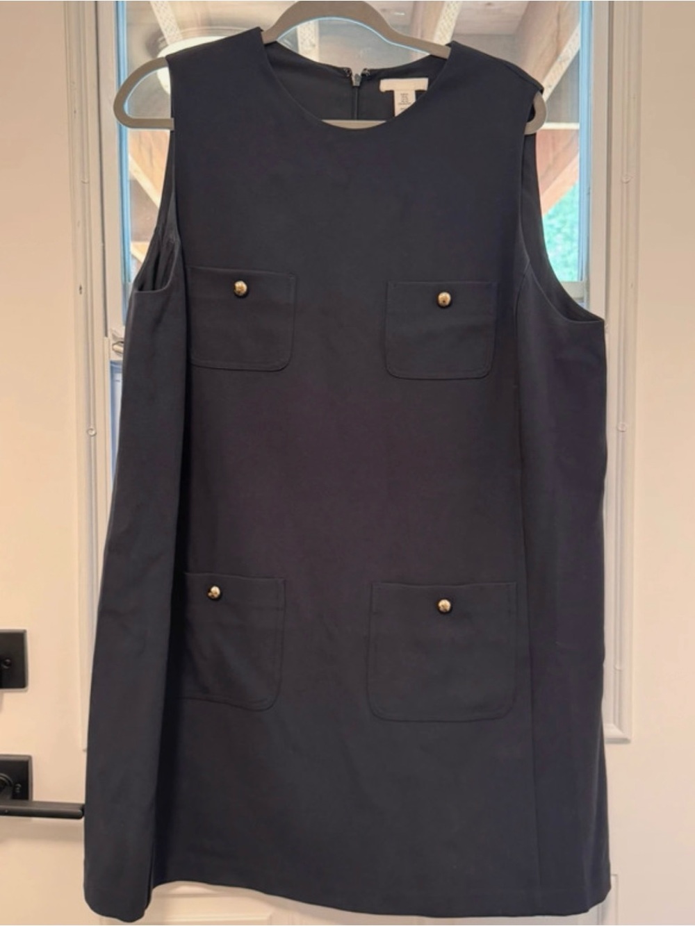 H&M Black Sleeveless Shift Dress